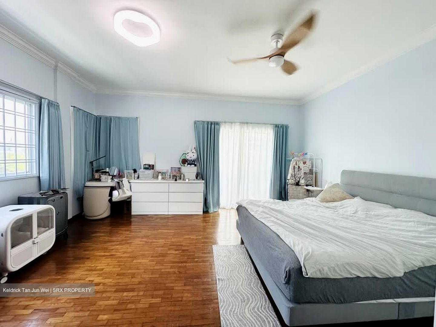 Pinewood Terrace (D25), Terrace #589875621